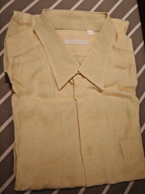 Lane Crawford light yellow linen XL dress shirt.